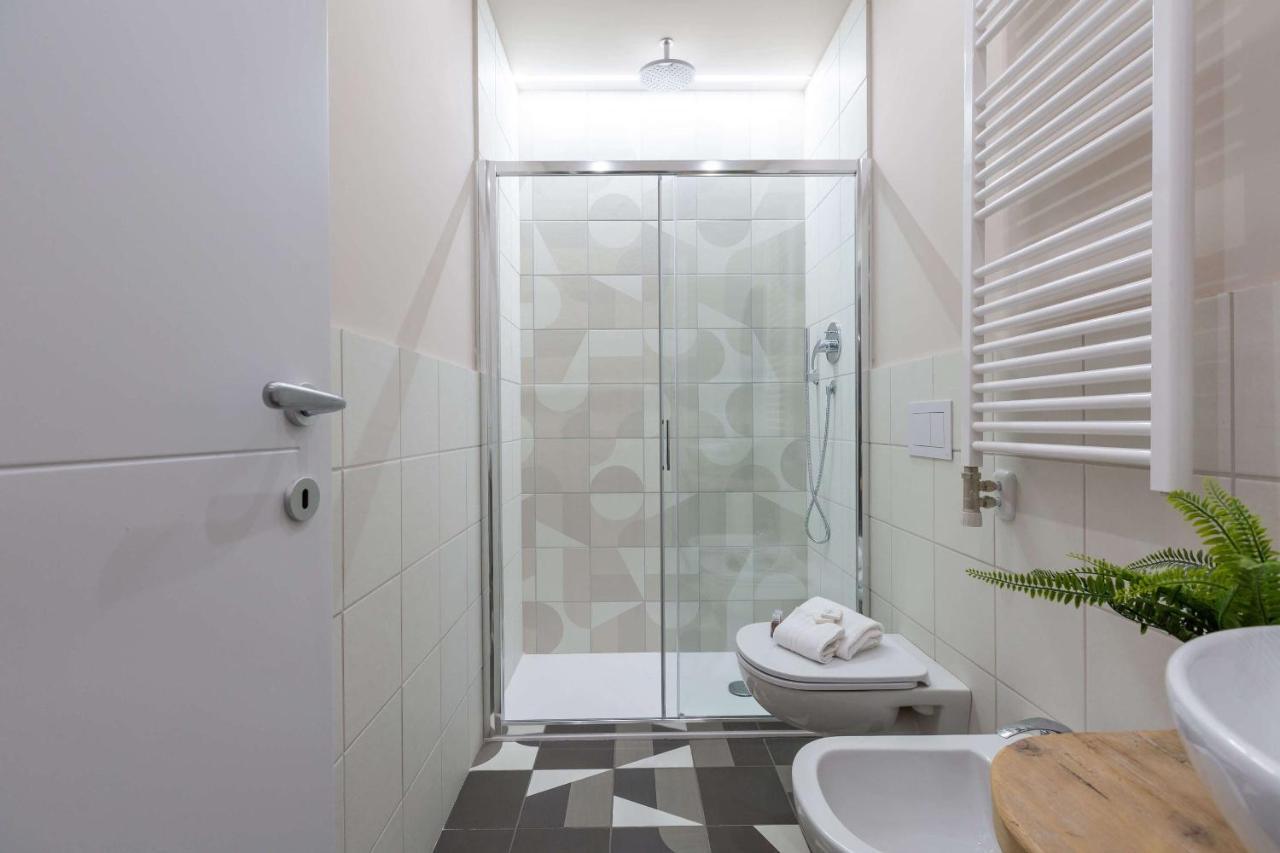 Mou43 -Loreto-Duomo- Urban House - Luxury Milão Exterior foto